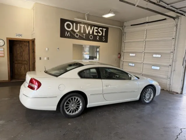 2005 Chrysler Sebring Limited - Photo 10