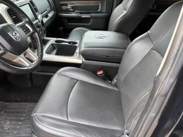 2017 Ram 1500 Laramie photo 28