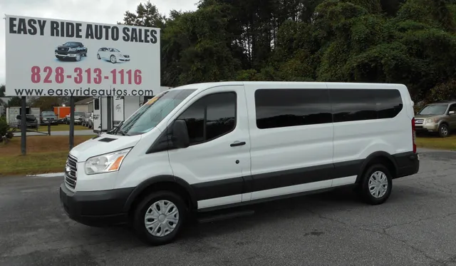 2017 Ford Transit Wagon XLT