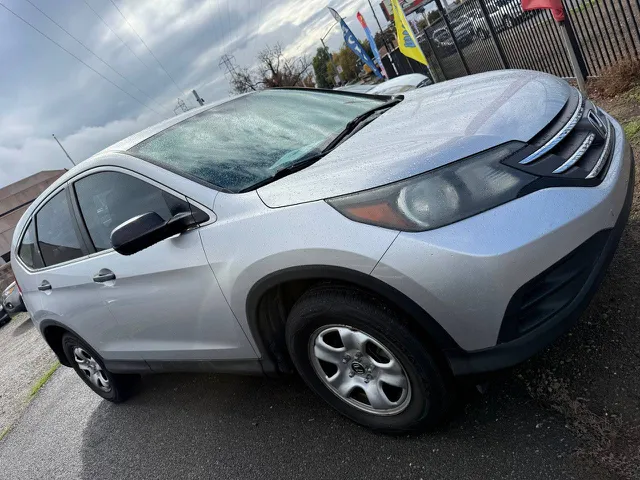 2014 Honda CR-V LX's photo