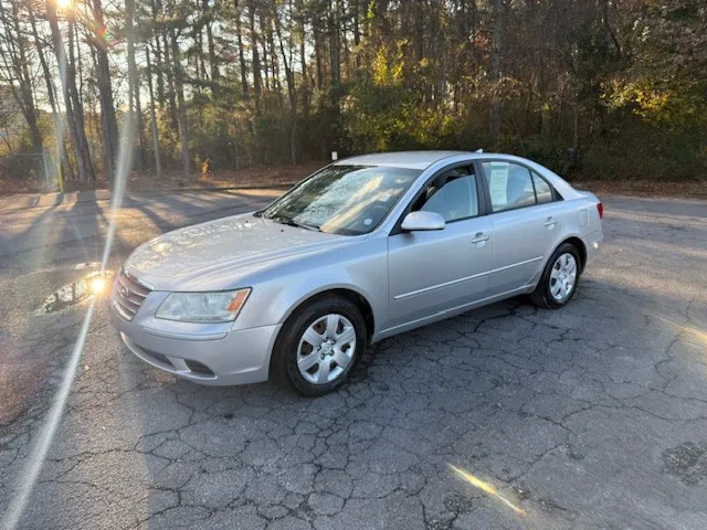 2009 Hyundai Sonata GLS's photo