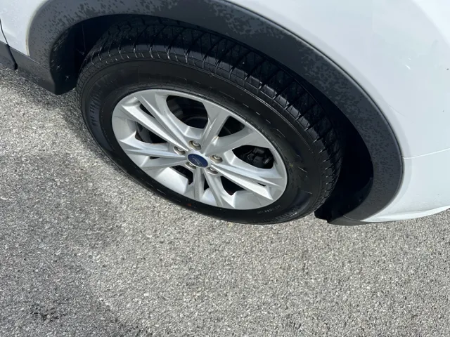 2018 Ford Escape SE - Photo 7