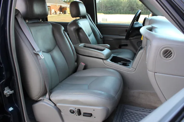 2005 GMC Sierra 2500HD - Photo 20