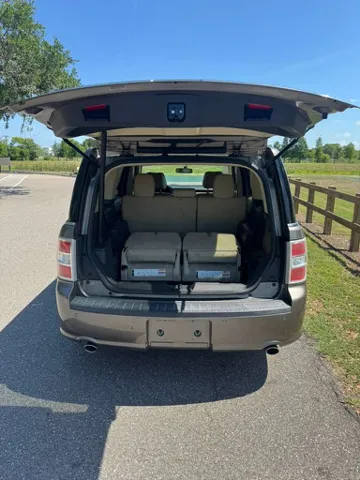 2014 Ford Flex Limited - Photo 11