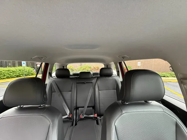 2018 Volkswagen Tiguan SE - Photo 34