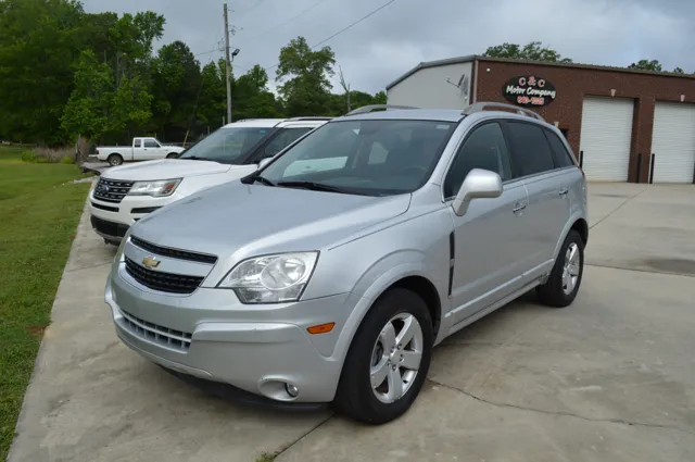 2012 Chevrolet Captiva Sport FWD LT's photo