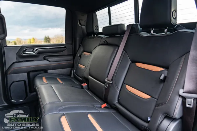 2024 GMC Sierra 2500HD AT4 - Photo 37