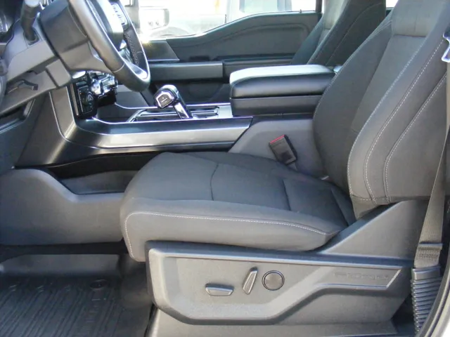 2023 Ford F-150 XLT - Photo 17