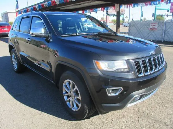 2016 Jeep Grand Cherokee Limited's photo
