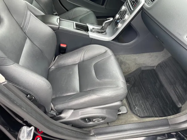 2018 Volvo S60 Inscription Platinum - Photo 12
