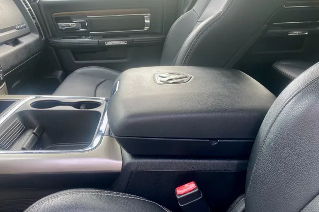 2017 RAM Ram 1500 Pickup Laramie - Photo 20