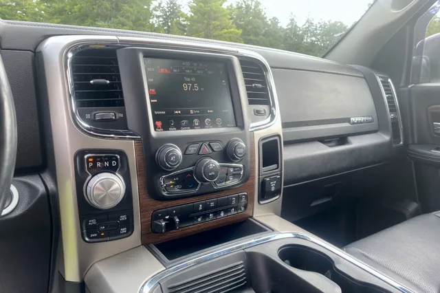 2017 RAM Ram 1500 Pickup Laramie - Photo 17