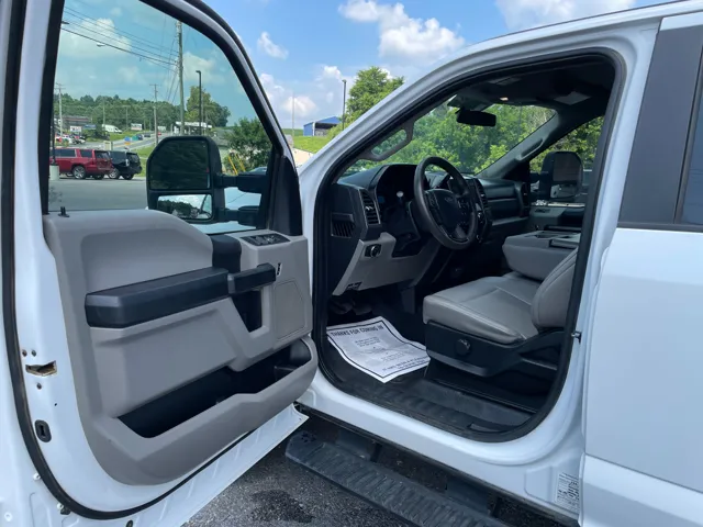 2018 Ford F-350 XL photo 12