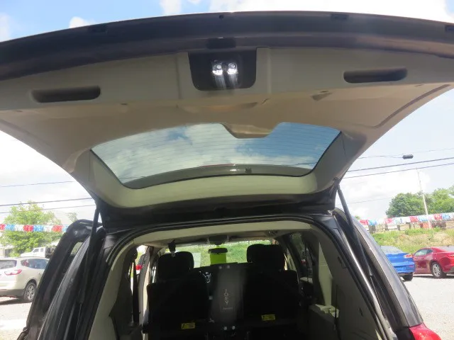 2016 Dodge Grand Caravan SE - Photo 23