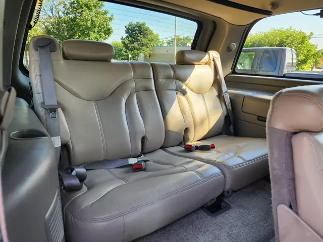 2001 Gmc Yukon SLE photo 13