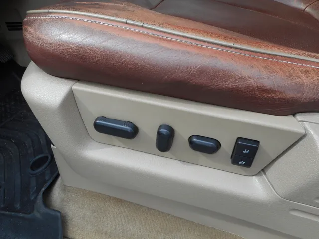2010 Ford F-150 King Ranch - Photo 9