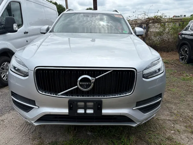 2018 Volvo XC90 Momentum