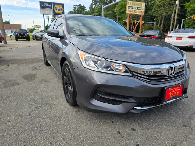 2017 Honda Accord LX - Photo 7