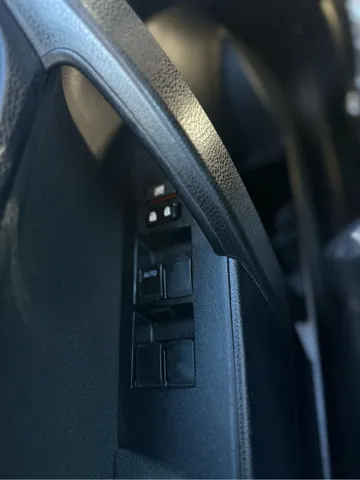 2018 Toyota Corolla LE - Photo 17
