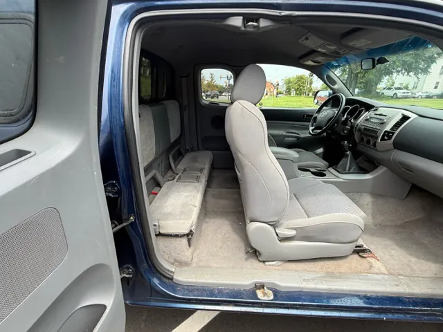 2006 Toyota Tacoma Base - Photo 10