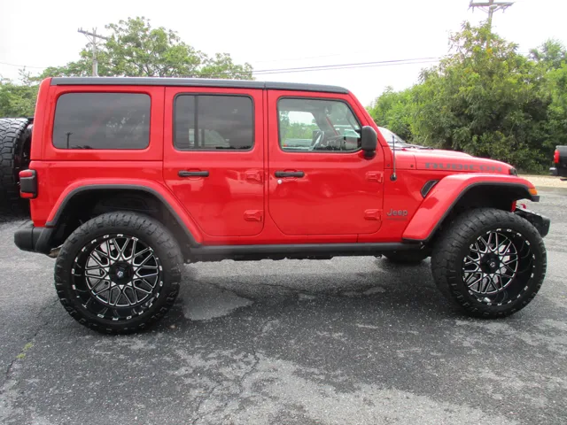 2018 Jeep Wrangler Unlimited Rubicon photo 2
