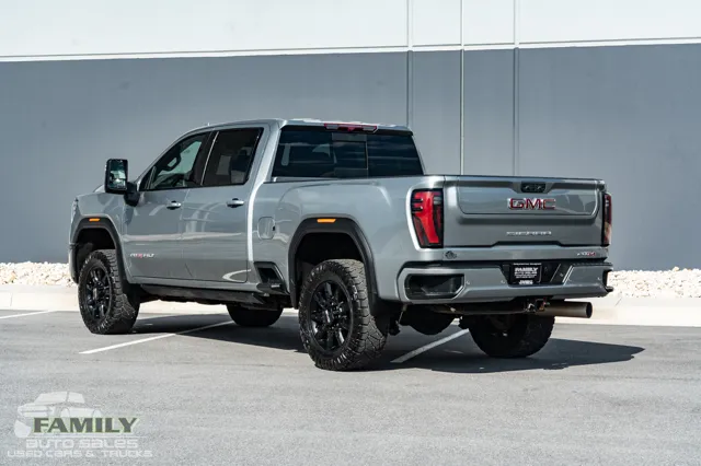 2024 GMC Sierra 2500HD AT4 - Photo 6