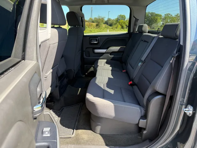 2017 Chevrolet Silverado 1500 LT Z71 photo 18