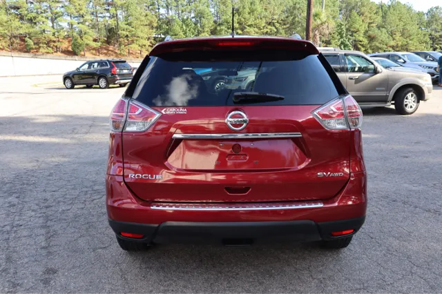 2016 Nissan Rogue SV AWD photo 3