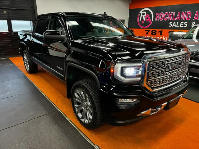 2018 GMC Sierra 1500 Denali 4WD photo