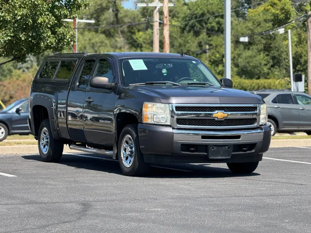 2011 Chevrolet Silverado 1500 LS photo 3