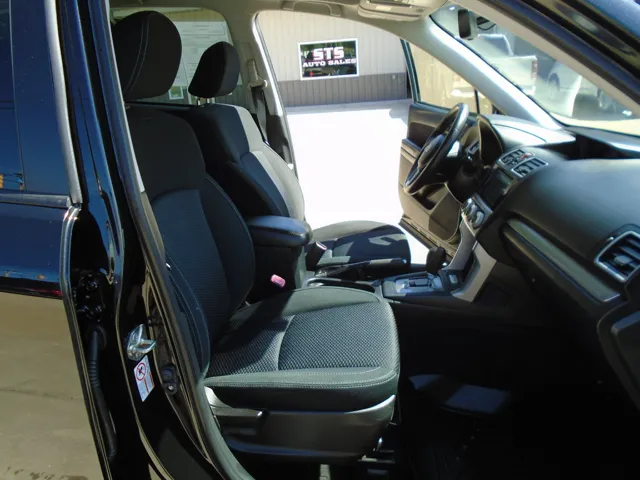 2018 Subaru Forester Premium - Photo 12