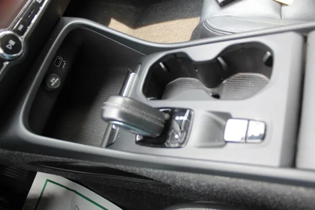 2021 Volvo XC40 Momentum photo 20