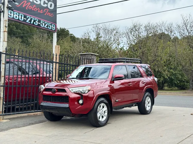 2019 Toyota 4Runner SR5's photo