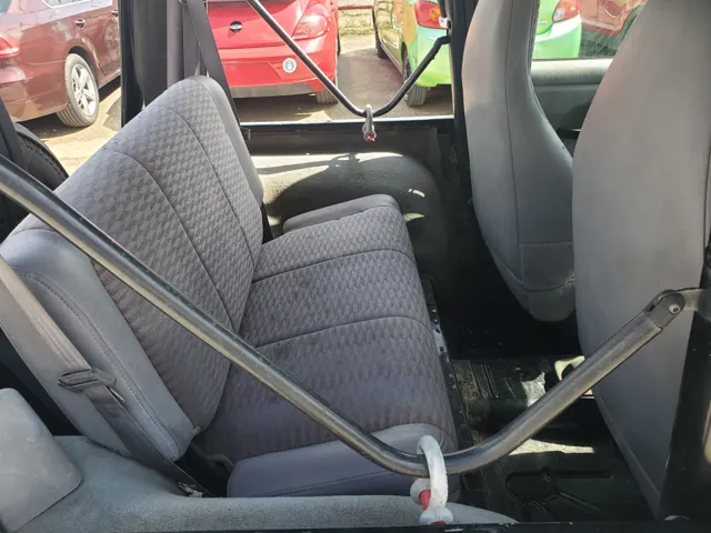 2018 Subaru Forester Premium photo 9