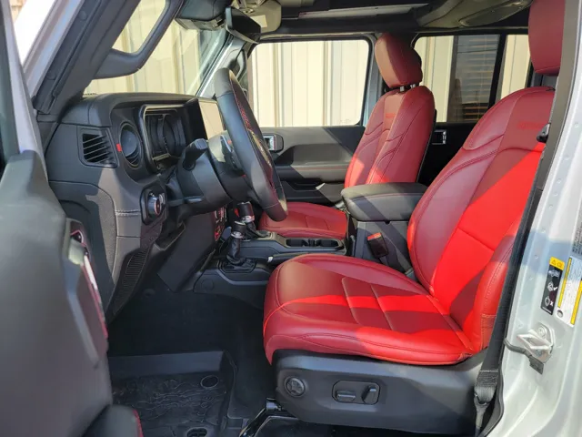 2024 Jeep Wrangler 4-Door Rubicon 392 - Photo 9