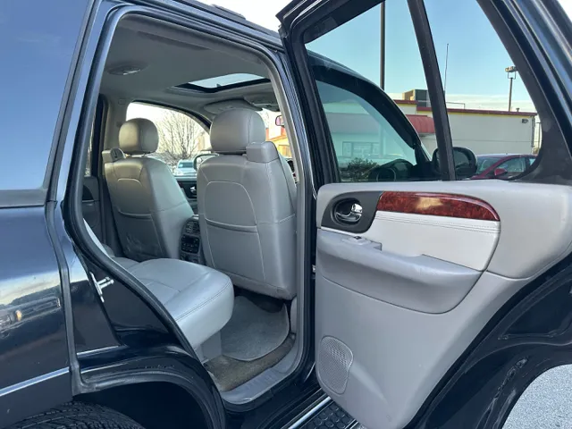 2006 GMC Envoy Denali - Photo 17
