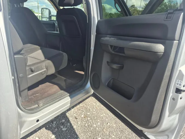 2010 Chevrolet Silverado 2500HD photo 8