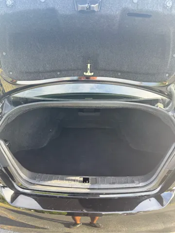 2016 INFINITI Q70L 3.7 - Photo 10