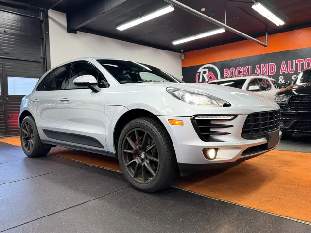 2015 Porsche Macan