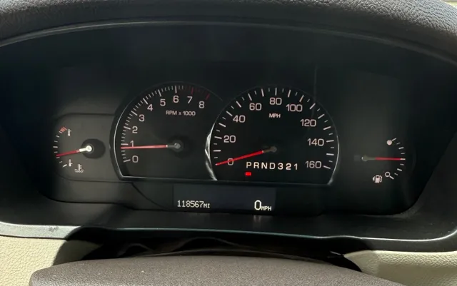 2007 Cadillac DTS V8 - Photo 14
