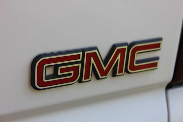 2002 GMC Sierra 1500 Standard - Photo 31