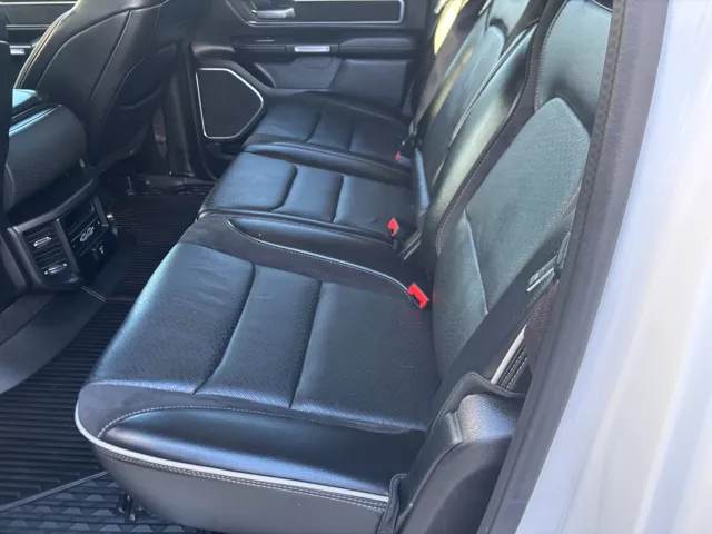 2020 RAM Ram 1500 Pickup Laramie - Photo 16