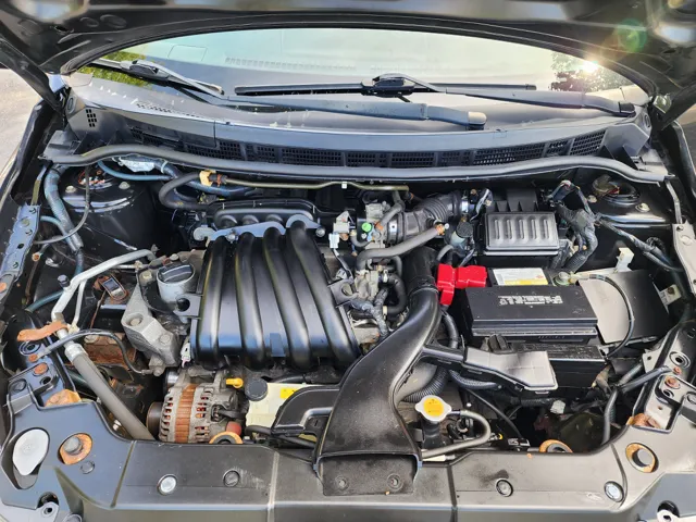 2011 Nissan Versa Base photo 20