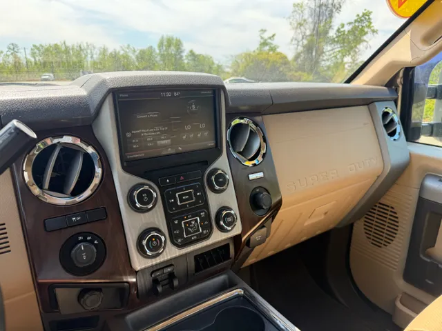 2014 Ford F-250 Super Duty Lariat - Photo 20