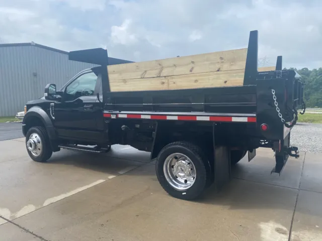 2018 Ford F-450 Super Duty Chassis Cab XL - Photo 7