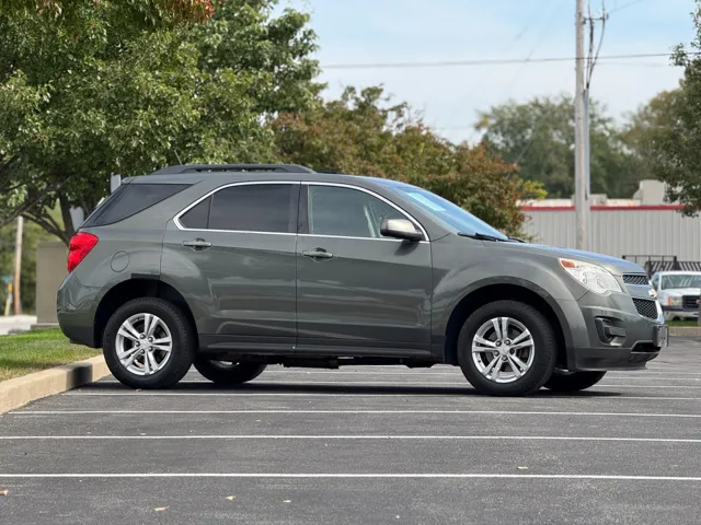 2013 Chevrolet Equinox photo 3