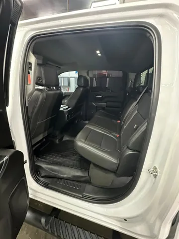 2020 Chevrolet Silverado 1500 LTZ - Photo 8