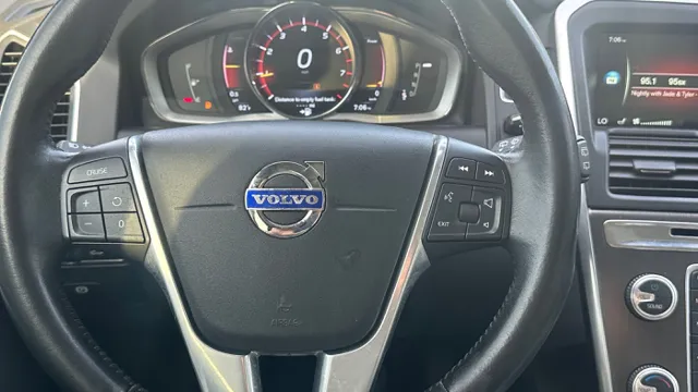2016 Volvo XC60 Premier - Photo 8