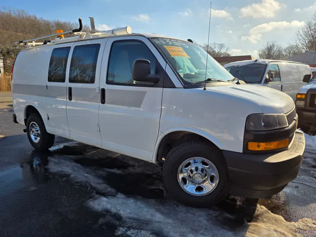 2018 Chevrolet Express Cargo Work Van's photo