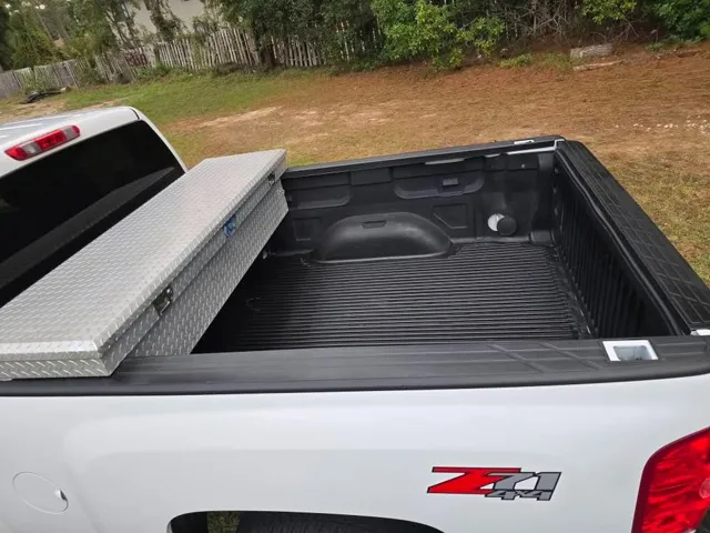 2013 Chevrolet Silverado 1500 photo 3